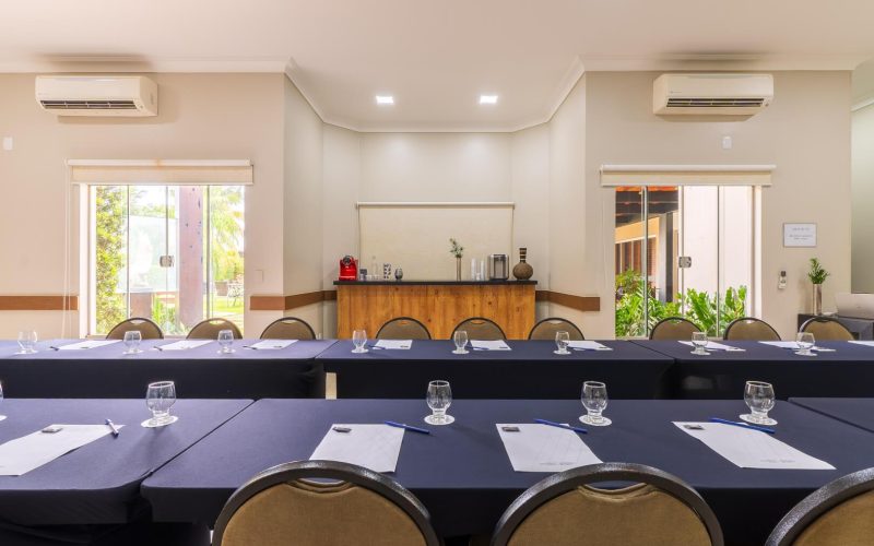 Sala de Reuniões Mogno - Eventos em Sinop